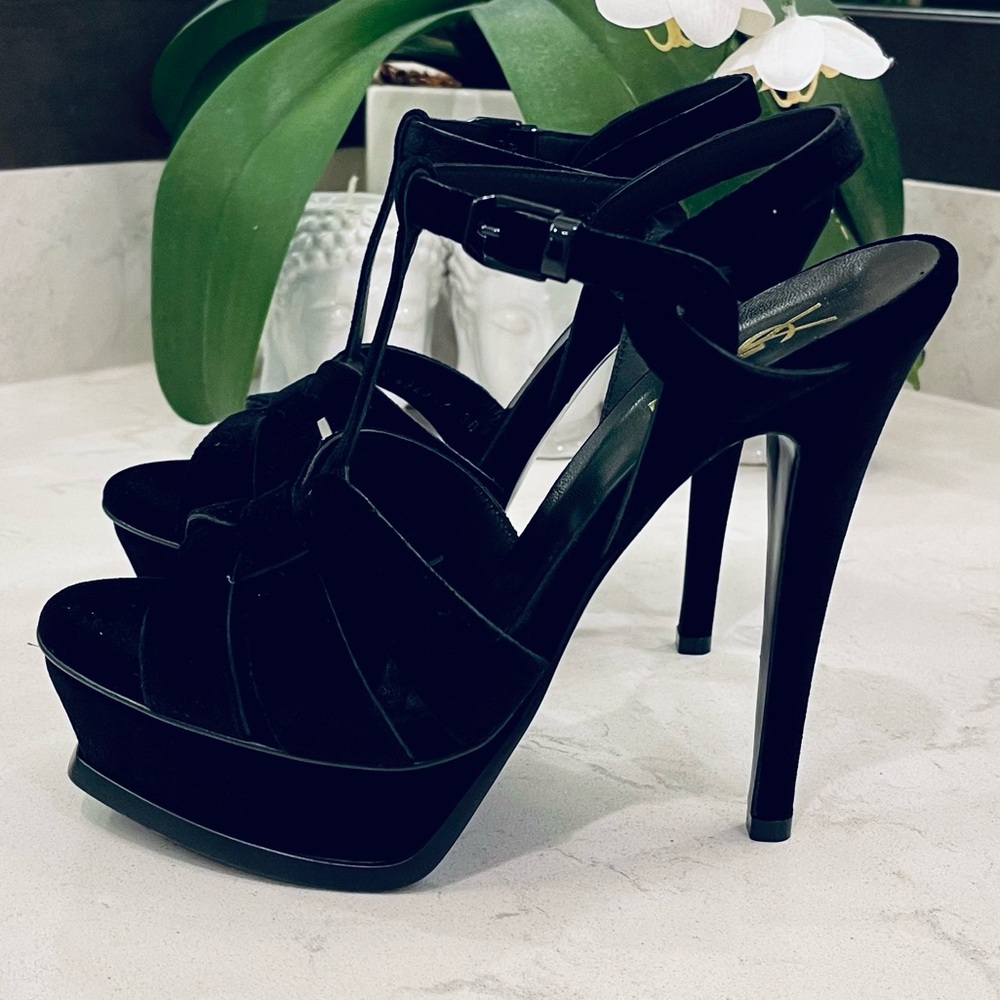 YSL TRIBUTE RARE NEW NEVER BEEN WORN PLATFORM VELVET SHOES